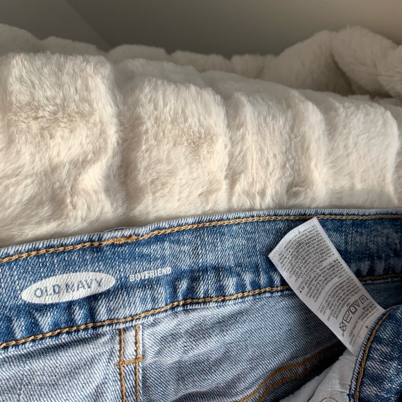 Old Navy Blue denim Boyfriend Jeans - Picture 3 of 4